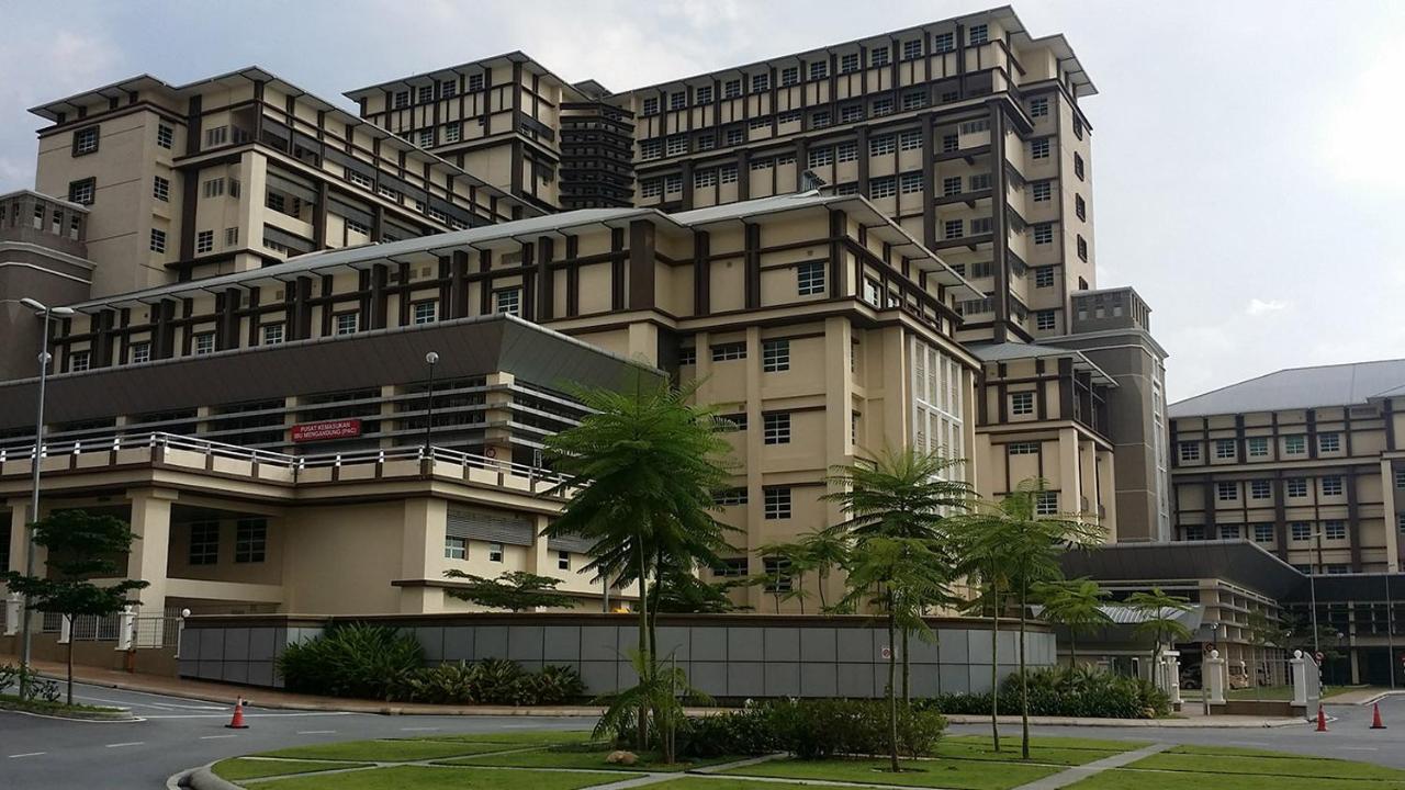 Best Hotel Shah Alam @ Uitm, I-City & Hospital المظهر الخارجي الصورة